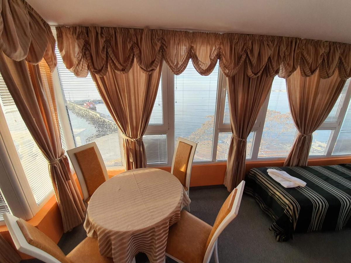 Family Hotel Paros بوموري المظهر الخارجي الصورة